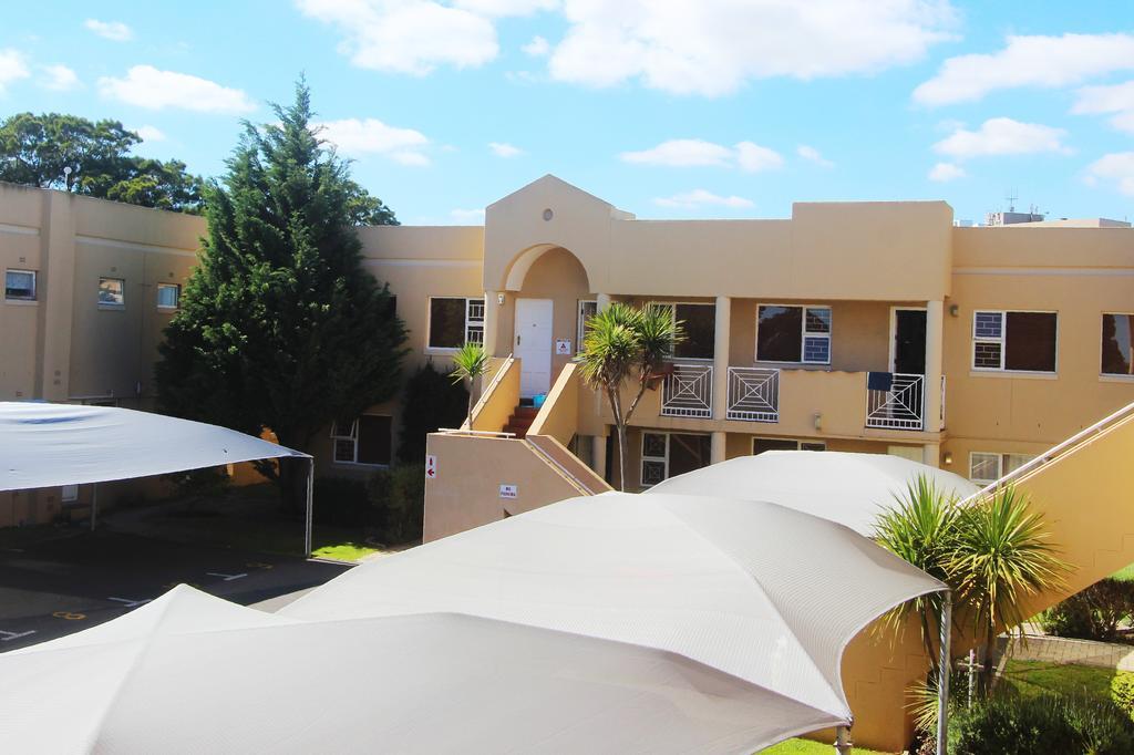 Smithland Guest Apartments Cape Town Bellville Dış mekan fotoğraf