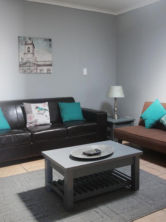 Smithland Guest Apartments Cape Town Bellville Dış mekan fotoğraf