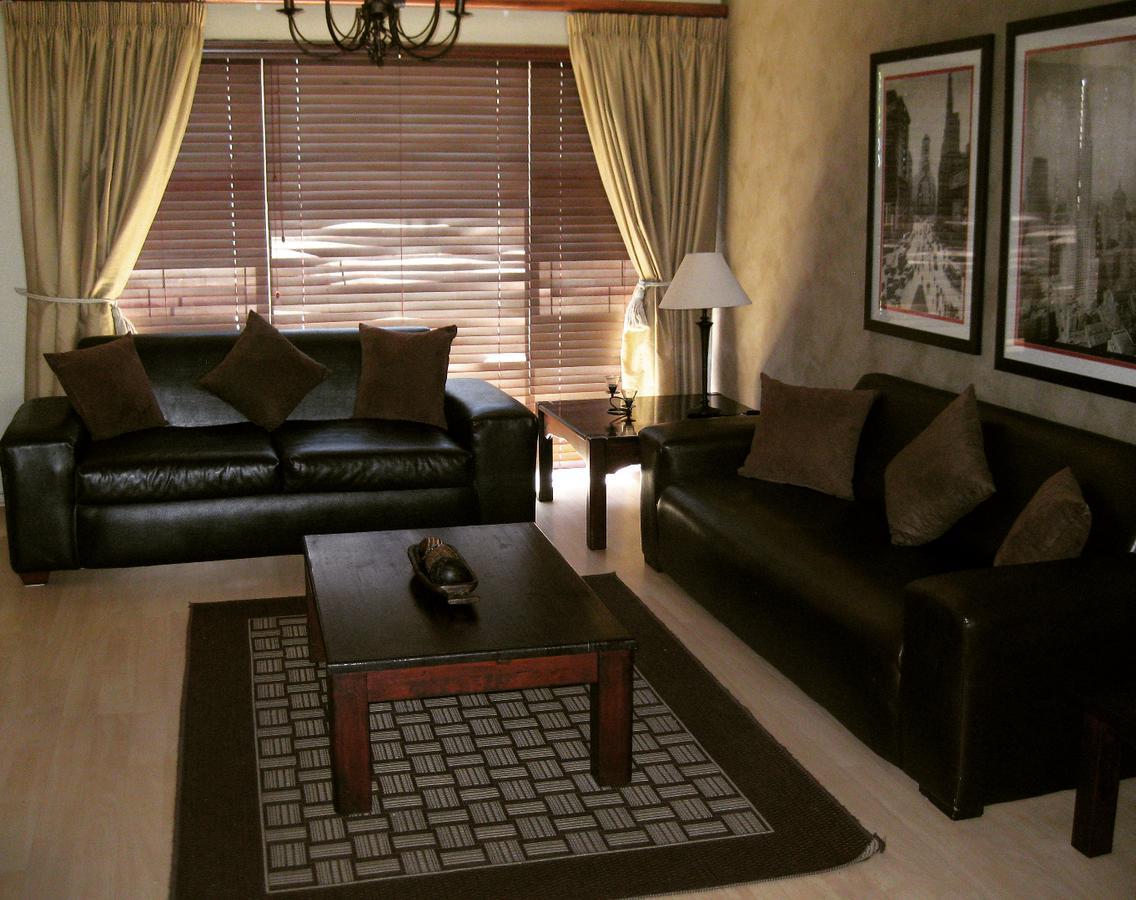 Smithland Guest Apartments Cape Town Bellville Dış mekan fotoğraf